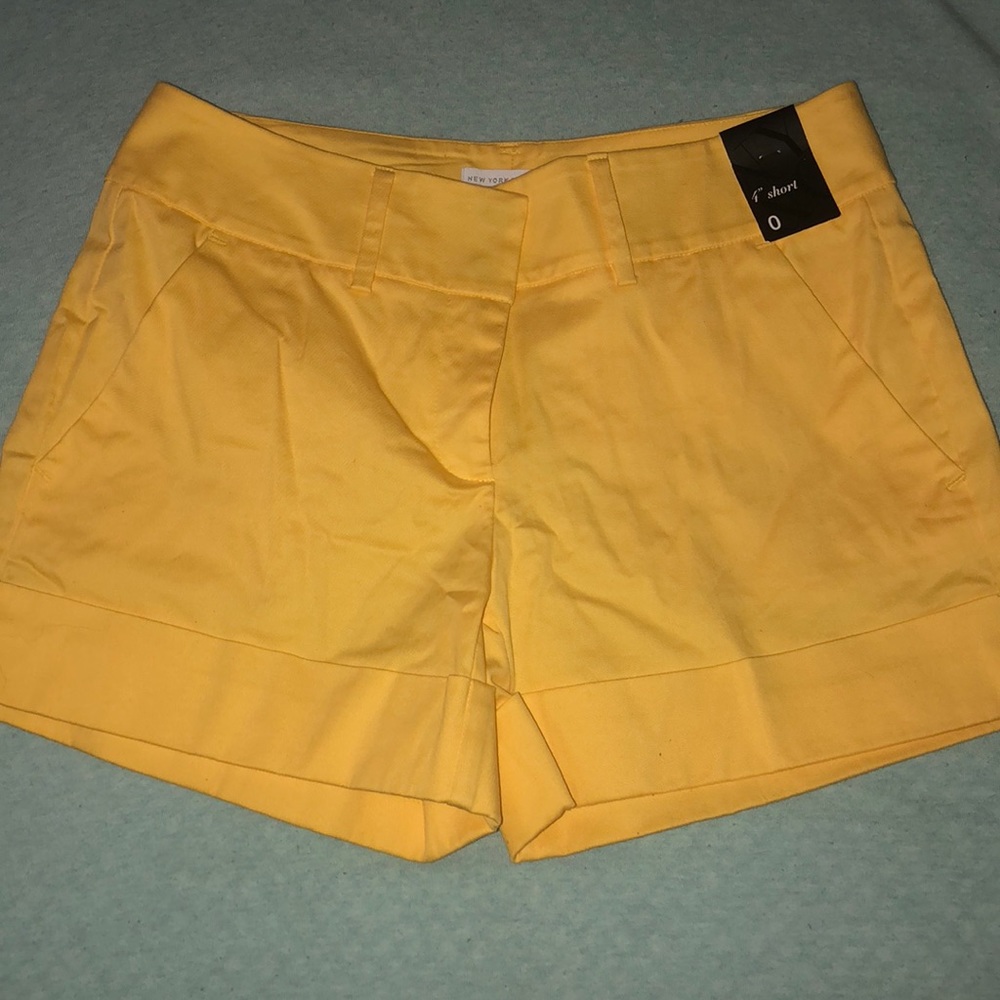 Yellow New York and Company Modern fit 4”shorts